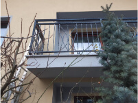 Ograje Dečman s.p. - Umetno kovaštvo in kovane ograje - Balkonske ograje - Primer sličice 008