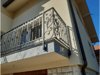 Ograje Dečman s.p. - Umetno kovaštvo in kovane ograje - Balkonske ograje - Primer sličice 015