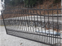 Ograje Dečman s.p. - Umetno kovaštvo in kovane ograje - Vrata - Primer sličice 026