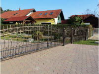 Ograje Dečman s.p. - Umetno kovaštvo in kovane ograje - Vrata - Primer sličice 033