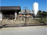 Ograje Dečman s.p. - Umetno kovaštvo in kovane ograje - Vrata - Primer sličice 034