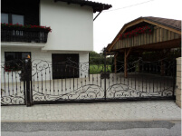 Ograje Dečman s.p. - Umetno kovaštvo in kovane ograje - Vrata - Primer sličice 038