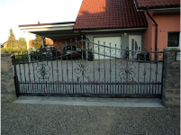 Ograje Dečman s.p. - Umetno kovaštvo in kovane ograje - Vrata - Primer sličice 054