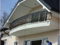 Ograje Dečman s.p. - Umetno kovaštvo in kovane ograje - Balkonske ograje - Primer sličice 078