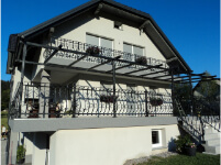 Ograje Dečman s.p. - Umetno kovaštvo in kovane ograje - Balkonske ograje - Primer sličice 084