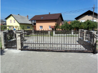 Ograje Dečman s.p. - Umetno kovaštvo in kovane ograje - Vrata - Primer sličice 074